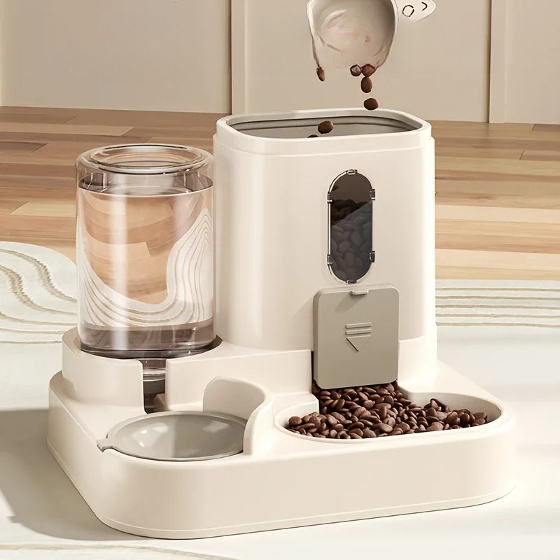2-in-1 Dog & Cat Feeder